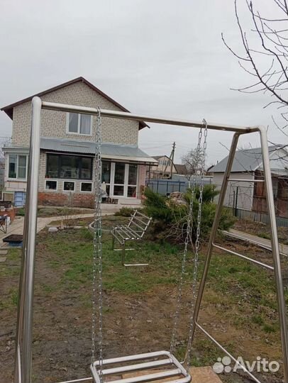 Садовые качели новые