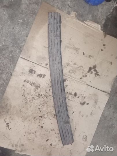 Решетка капота т4