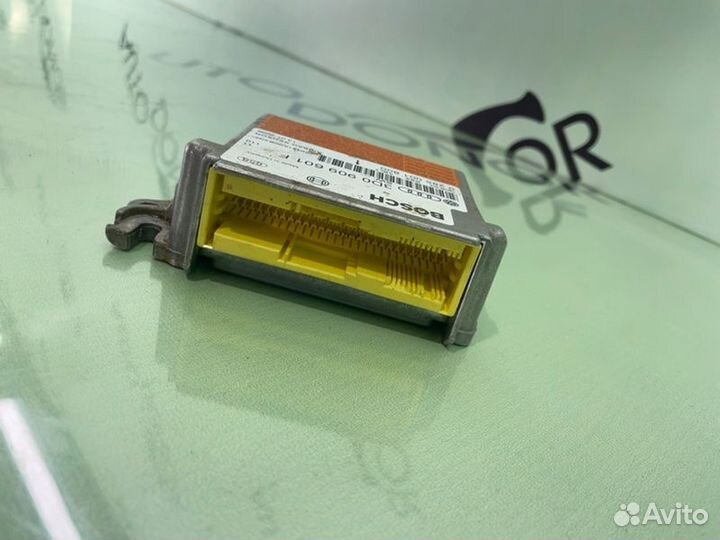 Блок SRS Volkswagen Touareg 7L дорест. 2.5D BAC