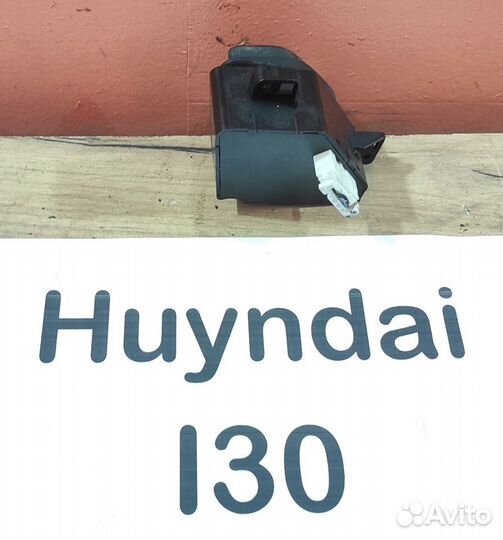 Кнопка обогрева заднего стекла Hyundai i30, 2008г