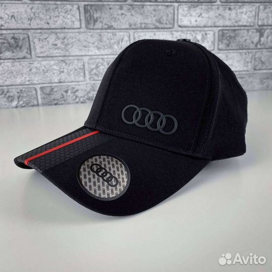 Бейсболка audi