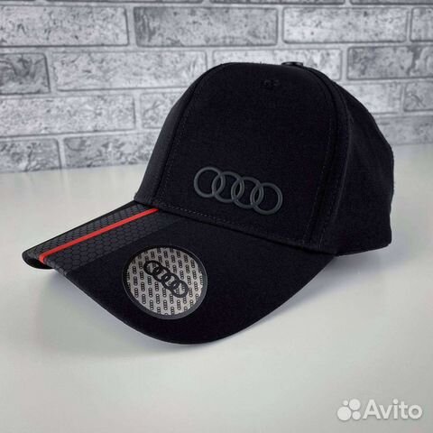 Бейсболка audi