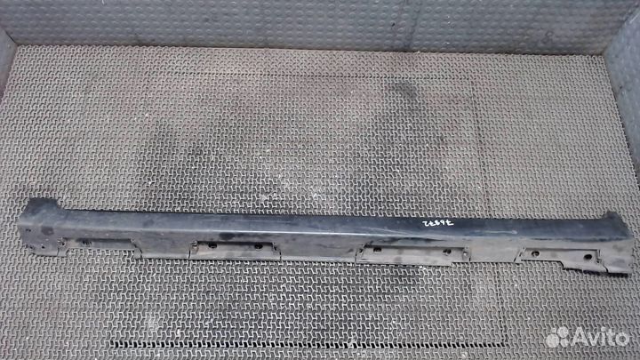 Накладка на порог Toyota Verso, 2009