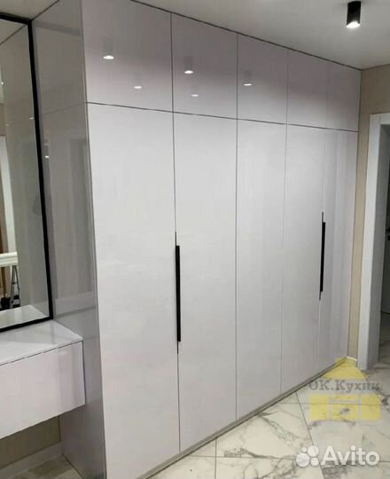 Шкаф новый