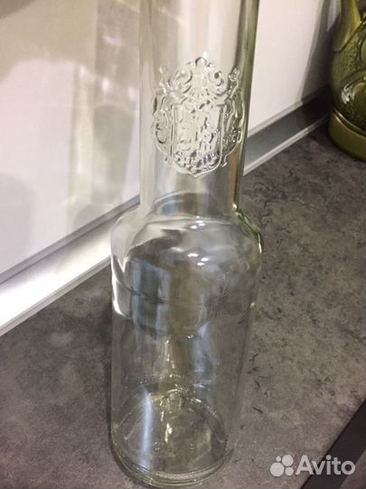 Бутылка декоративная