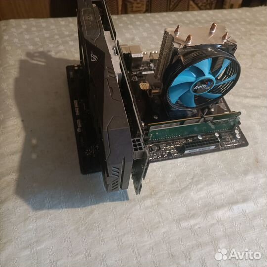 Проц. 6 ядер 2,4 Ггц +Мат. плата+видеокарта+память