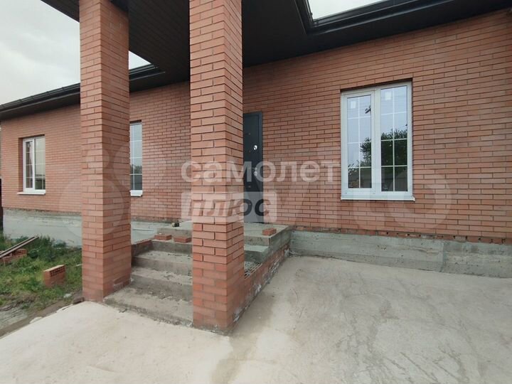 Дом 140 м² на участке 9 сот.