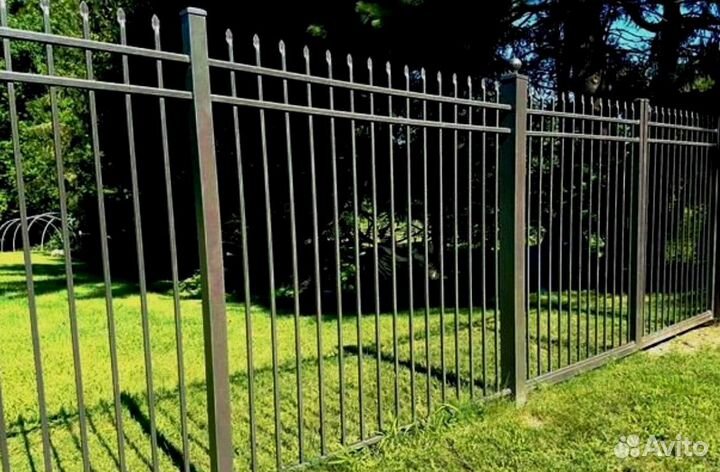Забор сварной из профтрубы