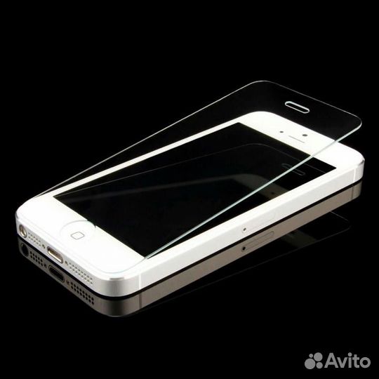 Защитные стёкла на iPhone 4,5,6,7,8+