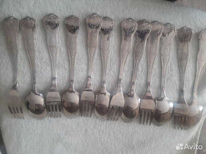 Столовый набор,серебро,800 пр,вес 690 грамм,20см