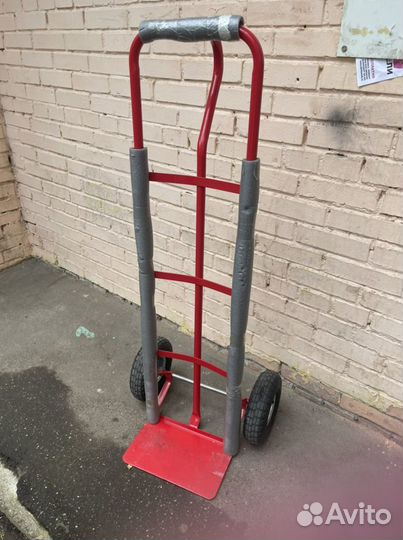 Apенда грузовой телeжки для квapтирных перeездoв