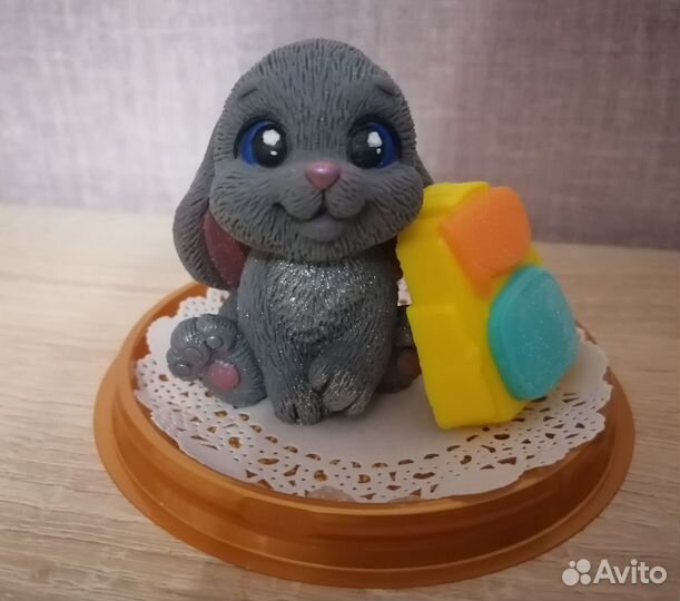 Зайка Илюша с большим рюкзаком - мыло