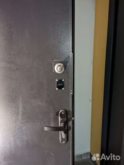 Открыть замок двери, замена замков, ремонт замков