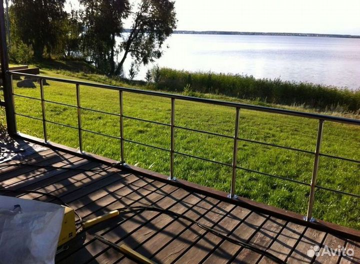 Перила из шлифованной нержавейки