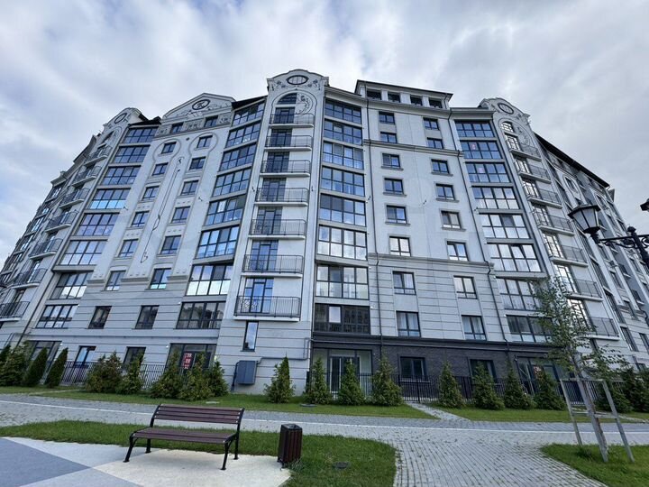 2-к. квартира, 60,2 м², 8/9 эт.