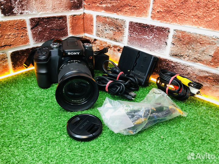 Z.12967 Sony dslr-a100 sony 3.5-5.6/18-70