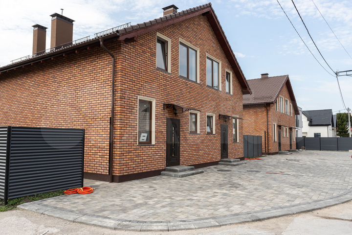 Таунхаус 196,2 м² на участке 3 сот.