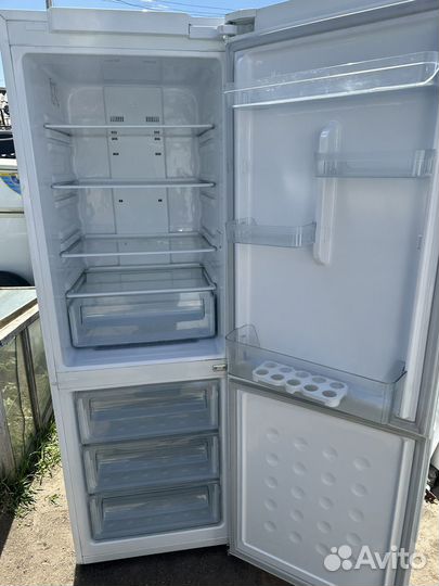 Холодильник Samsung Nofrost