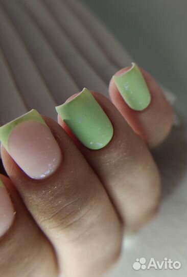 Маникюр, педикюр