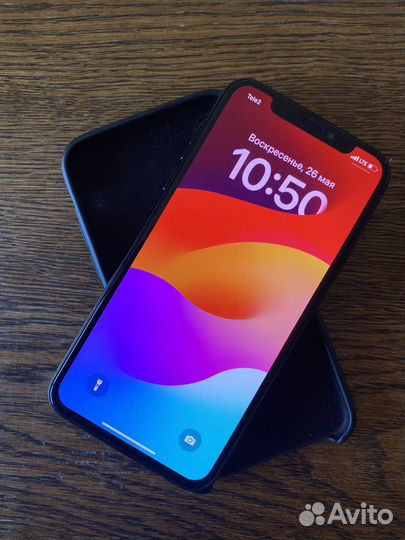 iPhone Xs, 64 ГБ