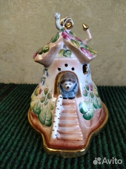 Фарфоровые статуэтки гжель, Теремок