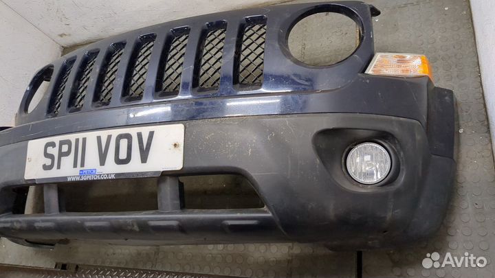 Бампер передний Jeep Patriot 2010, 2011