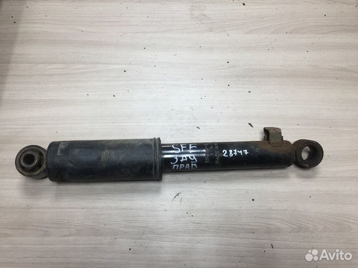 Амортизатор задний правый Hyundai Santa Fe 2 CM с2