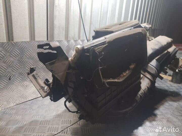 Корпус мотора печки (Chevrolet Captiva)