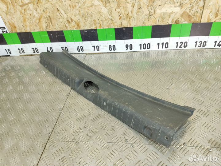 Обшивка крышки багажника Vaz Granta