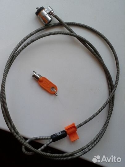 Механический замок с тросом