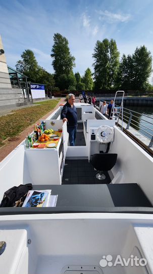 Лодка моторная Marine-900