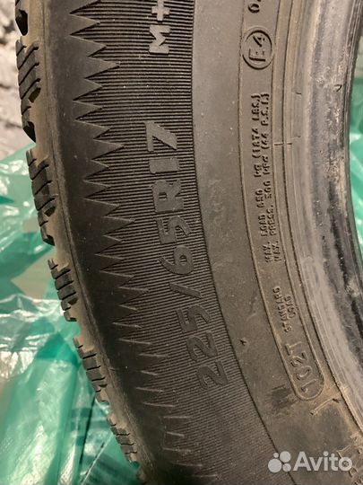Cooper Weather-Master S/T 2 225/65 R17