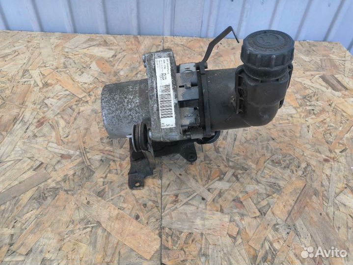 Насос гур, Peugeot 508 2011