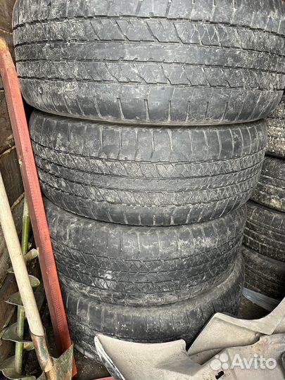 Bridgestone Dueler H/T 275/60 R20