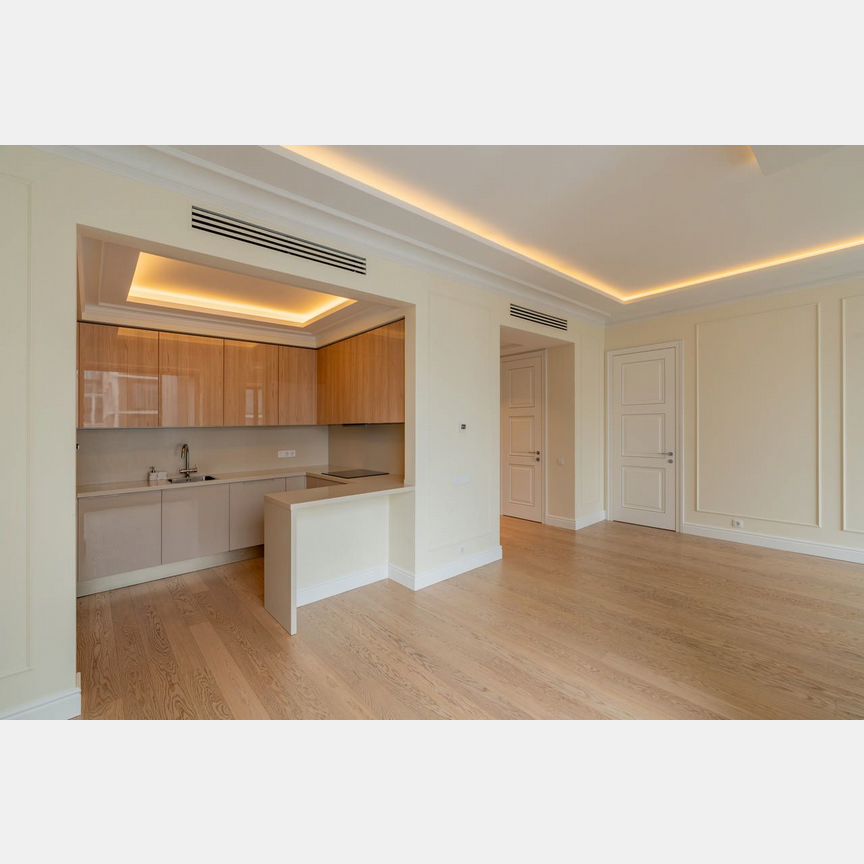 3-к. квартира, 81,6 м², 35/40 эт.