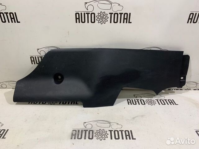 Накладка центральной консоли правая Mitsubishi