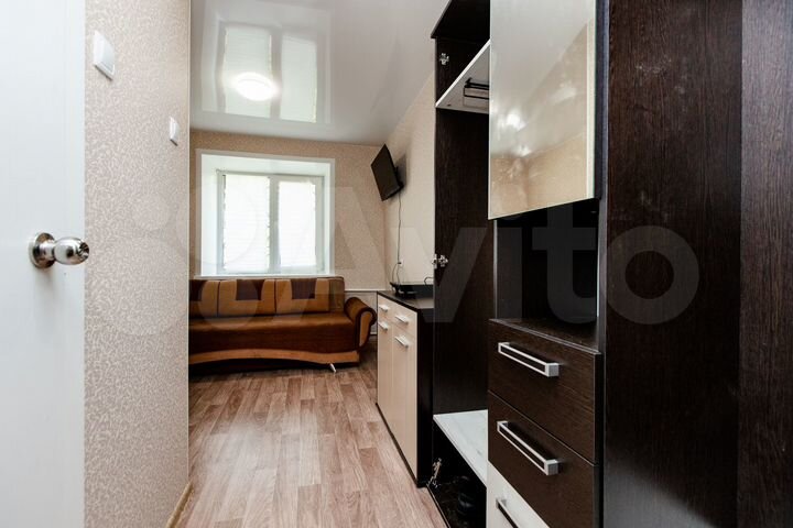 Комната 16 м² в 5-к., 1/3 эт.