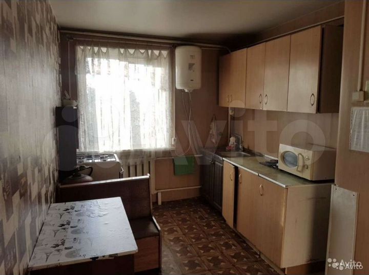 Комната 12 м² в 4-к., 1/1 эт.