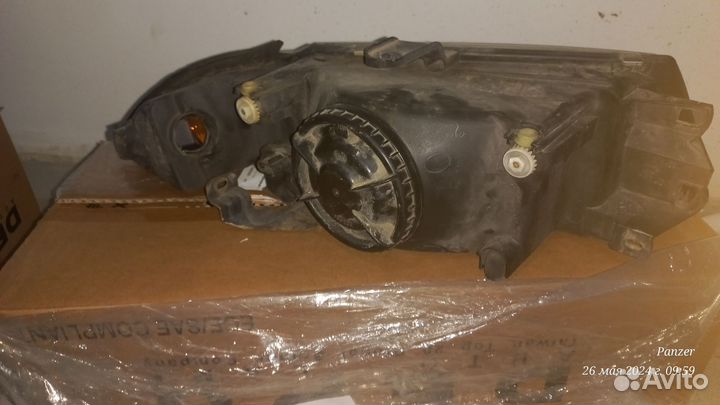 Фары на mitsubishi carisma