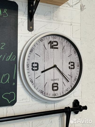 Часы настенные