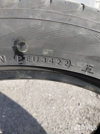 Yokohama Advan Sport V105 245/45 R19 98Y