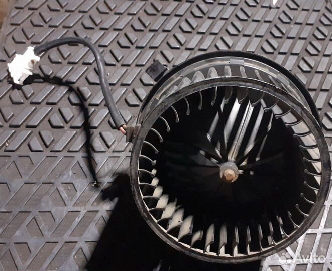 Моторчик печки t4 transporter caravelle multivan