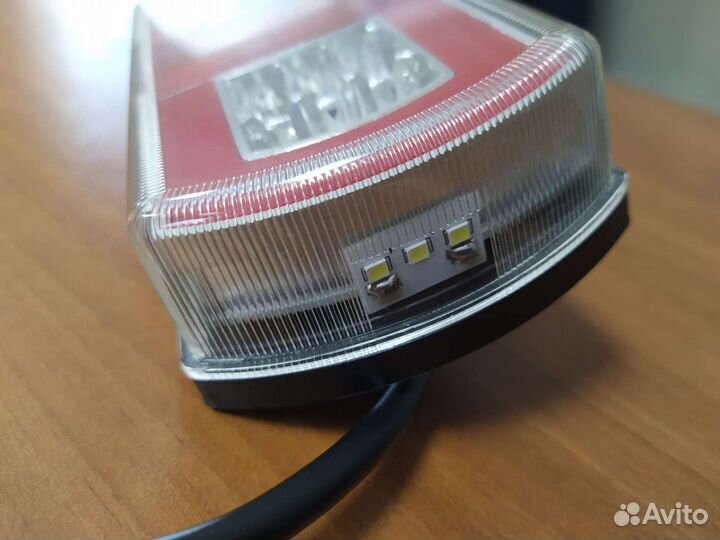 Фонарь задний для прицепа диодный