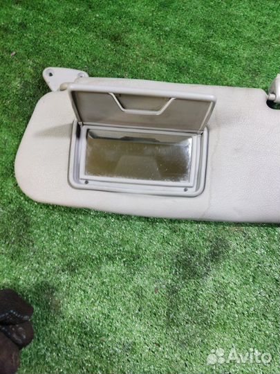 Козырек солнцезащитный левый Mitsubishi Lancer 9
