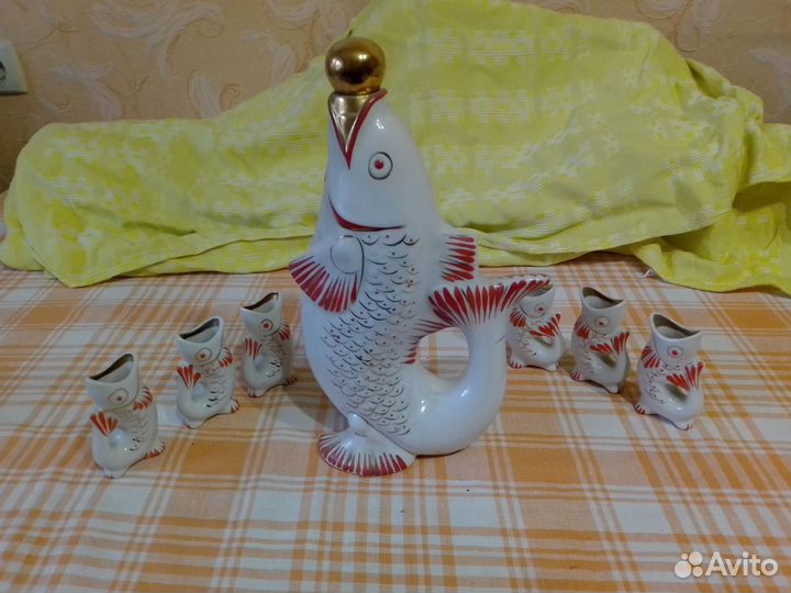 Графин рыбка и 6 рюмок рыбок СССР