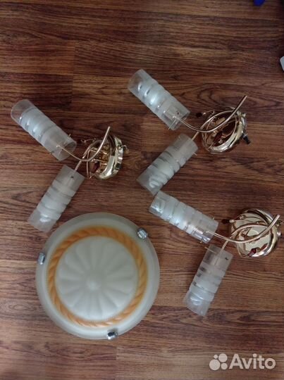 Светильник настенный