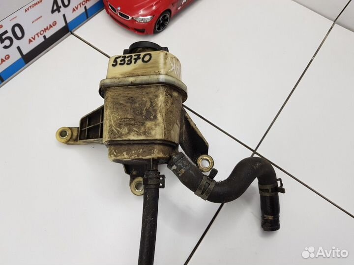 Бачок гидроусилителя (Cadillac CTS)