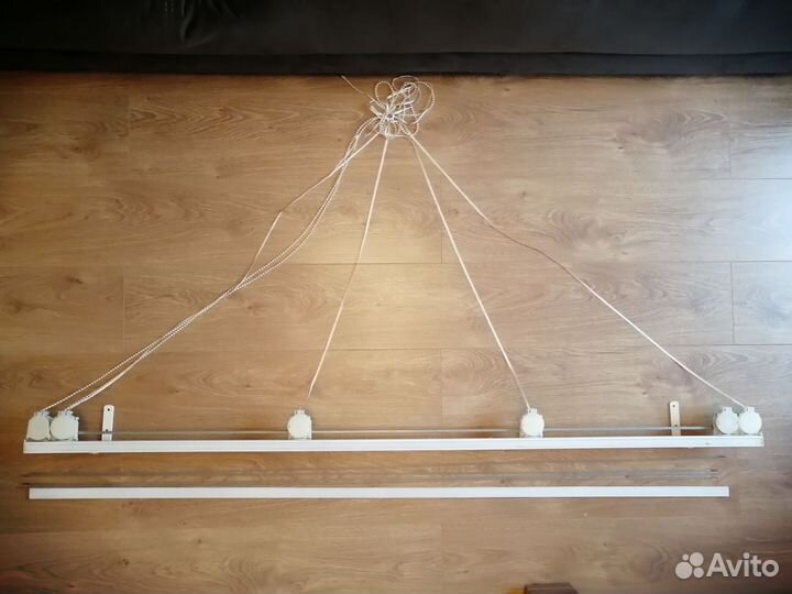 Карнизы для штор настенный