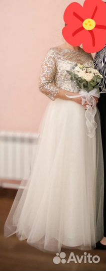 Свадебное платье