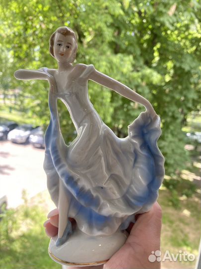 Статуэтка фарфор германия